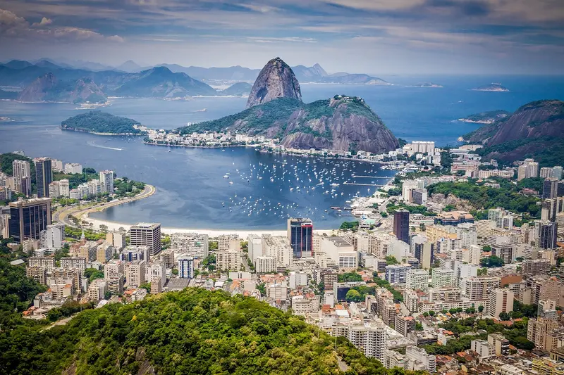 Vista do Pão de Açúcar e da Baía de Guanabara, no Rio de Janeiro